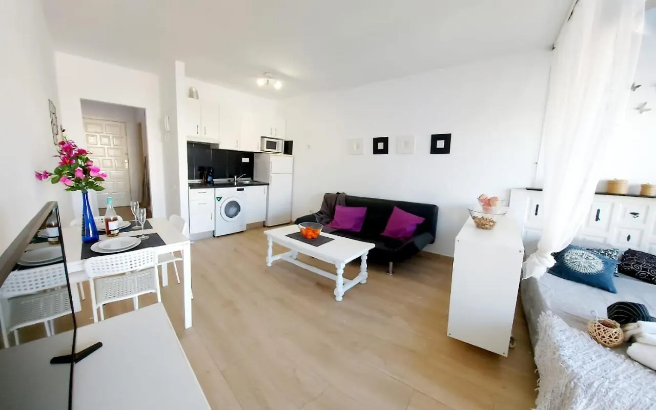 Estudios Center Corralejo 0*,  Hiszpania