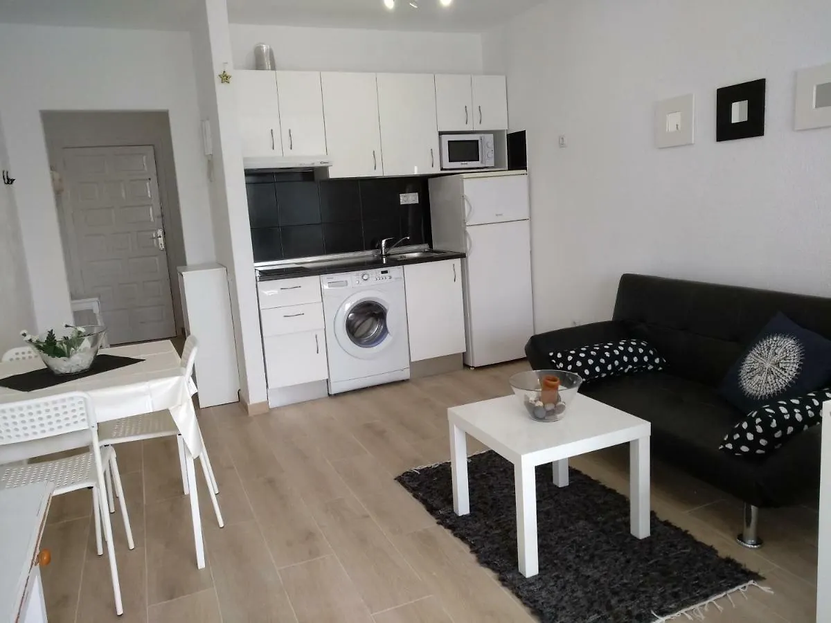 Estudios Center Corralejo